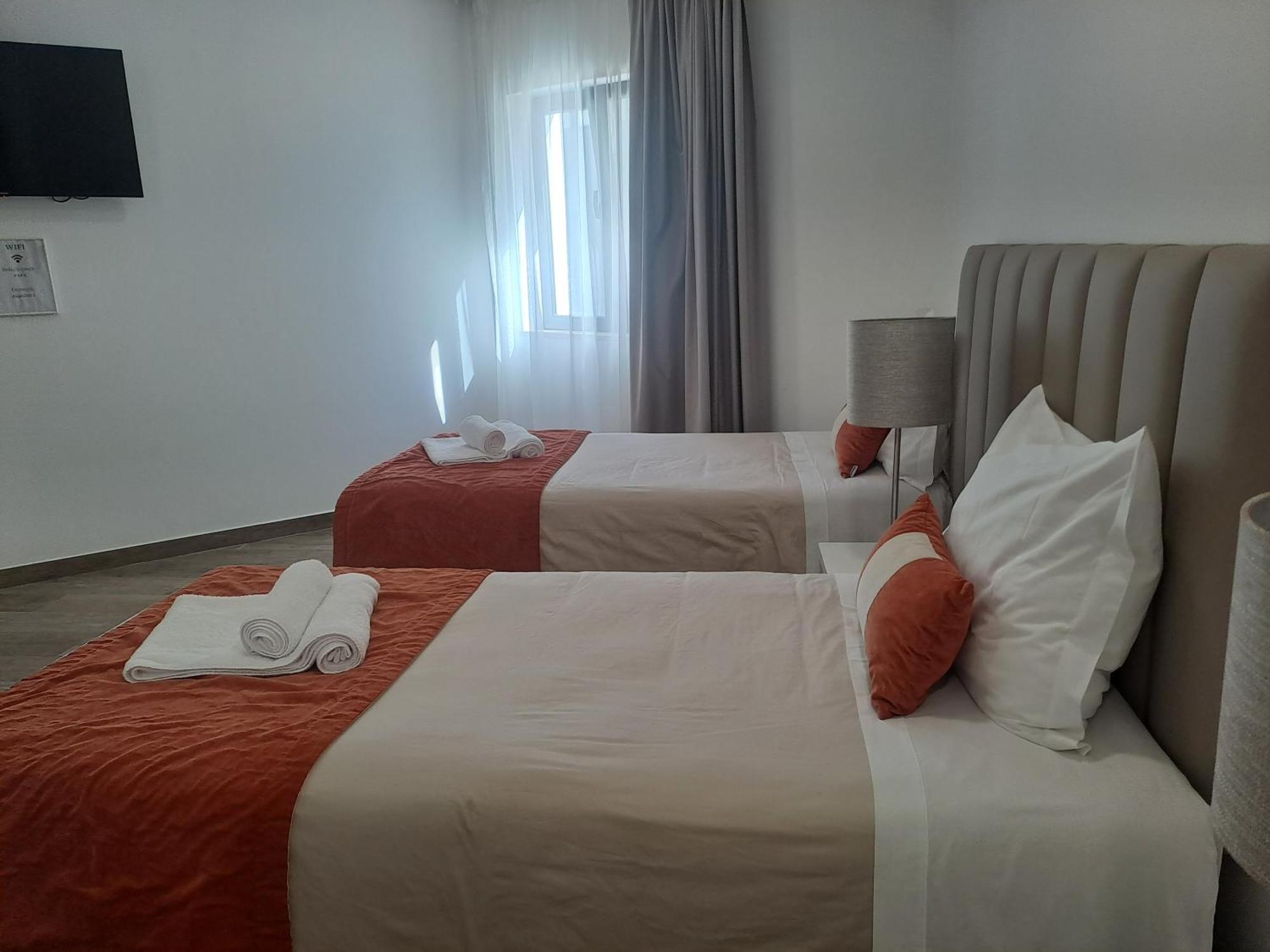 Algarpapa Rooms Армасан-де-Пера Екстер'єр фото